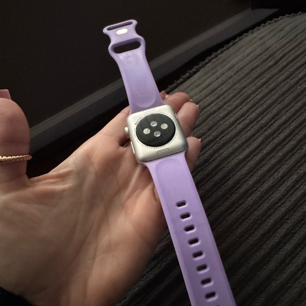 Apple Watch - Picture 6 of 6